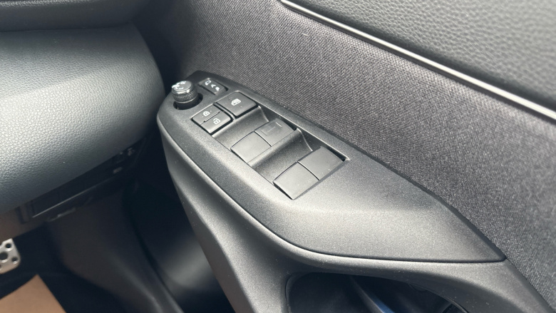 Toyota Yaris Cross 1.5 Hybrid GR Sport 5dr CVT Hybrid Estate